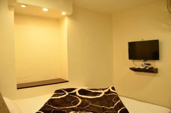 Hotel Bindra Paradise 800 Meter From Golden Temple Amritsar Buitenkant foto